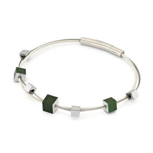 Armband speelse kubusjes groen A257GR